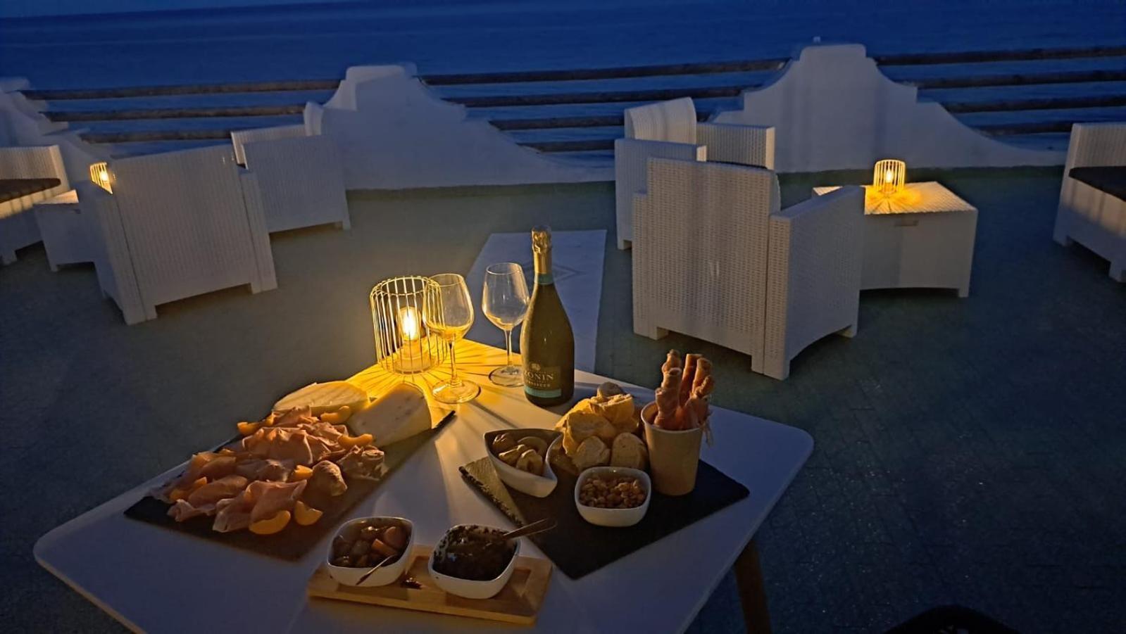 La Riva Hotel Lido di Noto Bagian luar foto